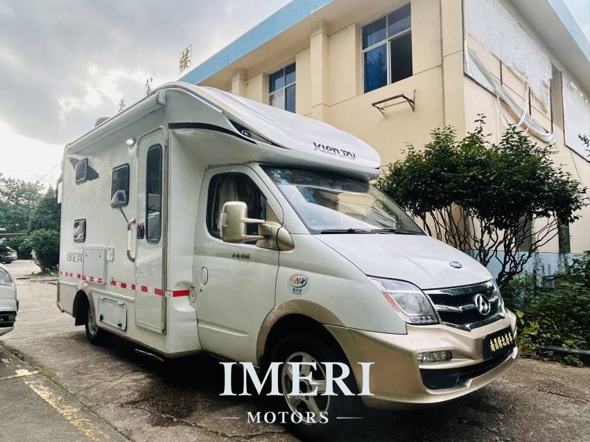 2017 Yutong C-type automatic transmission RV