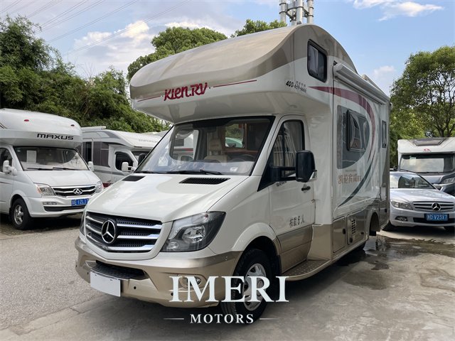 Yutong 2019 Karen Bentley Mercedes-Benz C-Type Dual Expansion