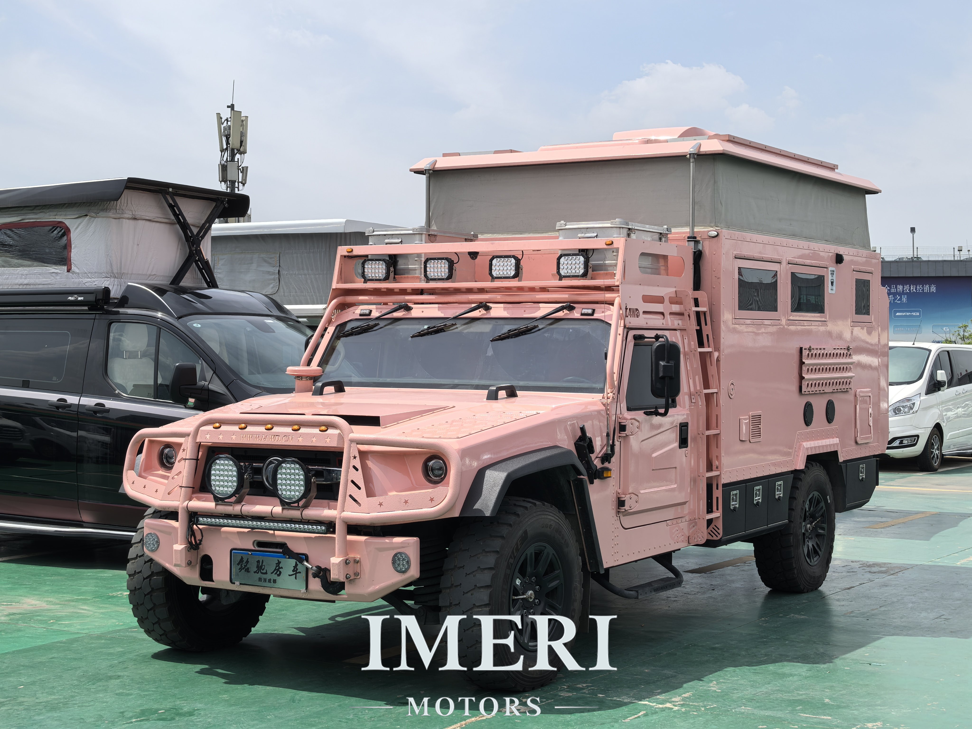 24 years of traveling in the United States Sagitar Yewan M50 four-wheel drive off-road RV