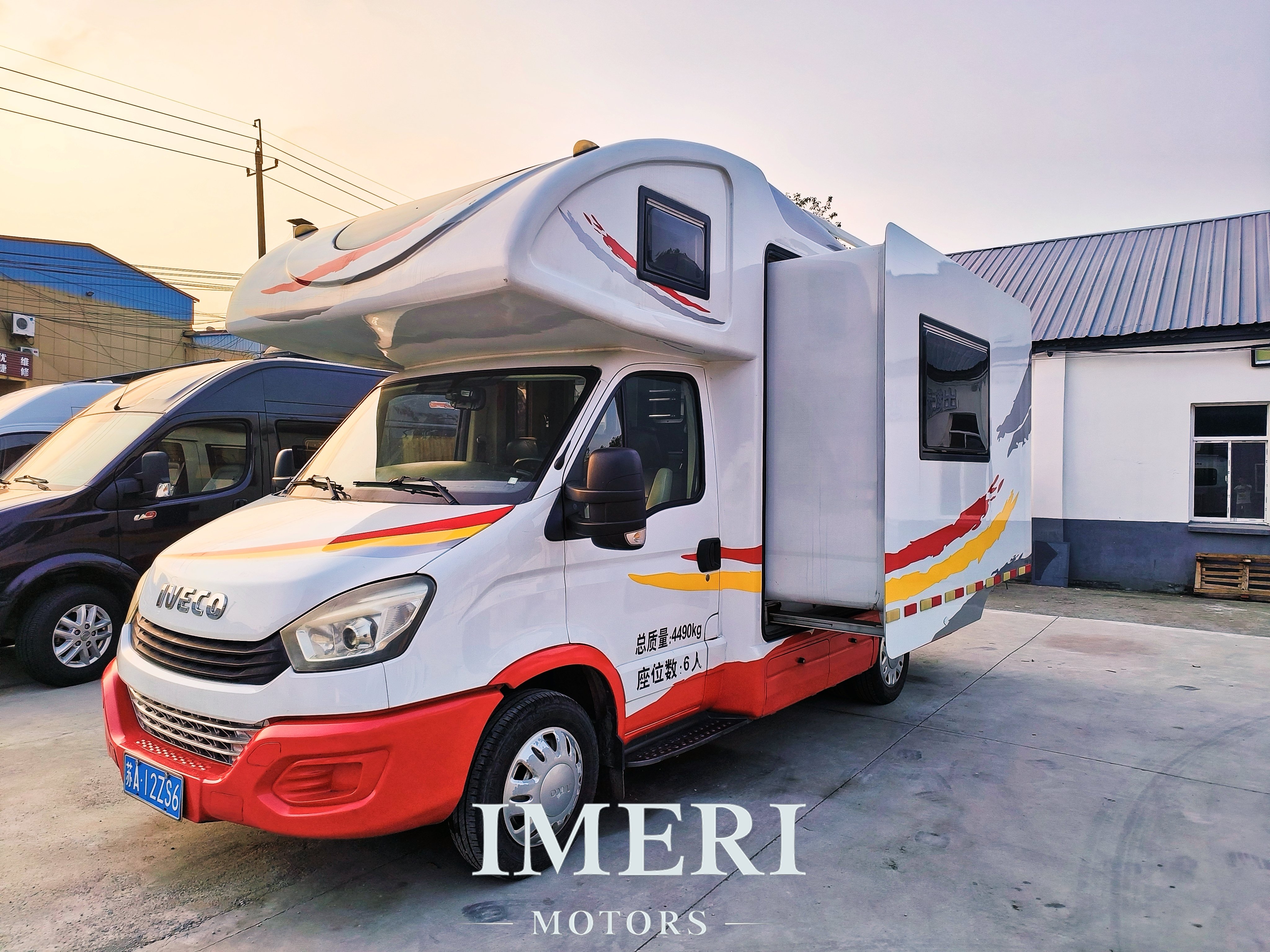 2018 Iveco double expansion