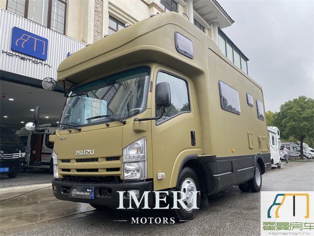 19 models of Isuzu 700P C-type RV