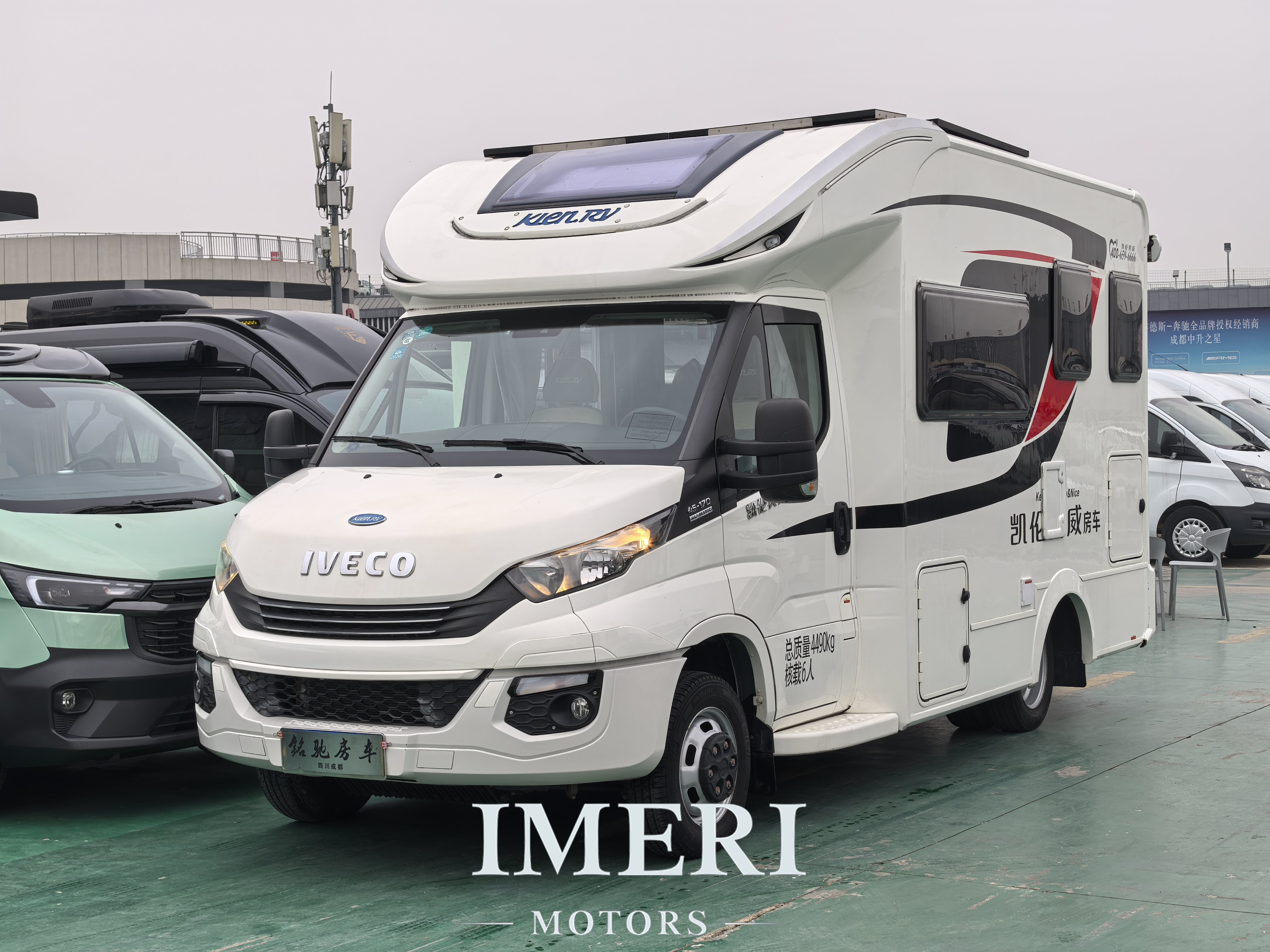 Imported Iveco chassis in 2018, Karen Binwei small forehead rear expansion