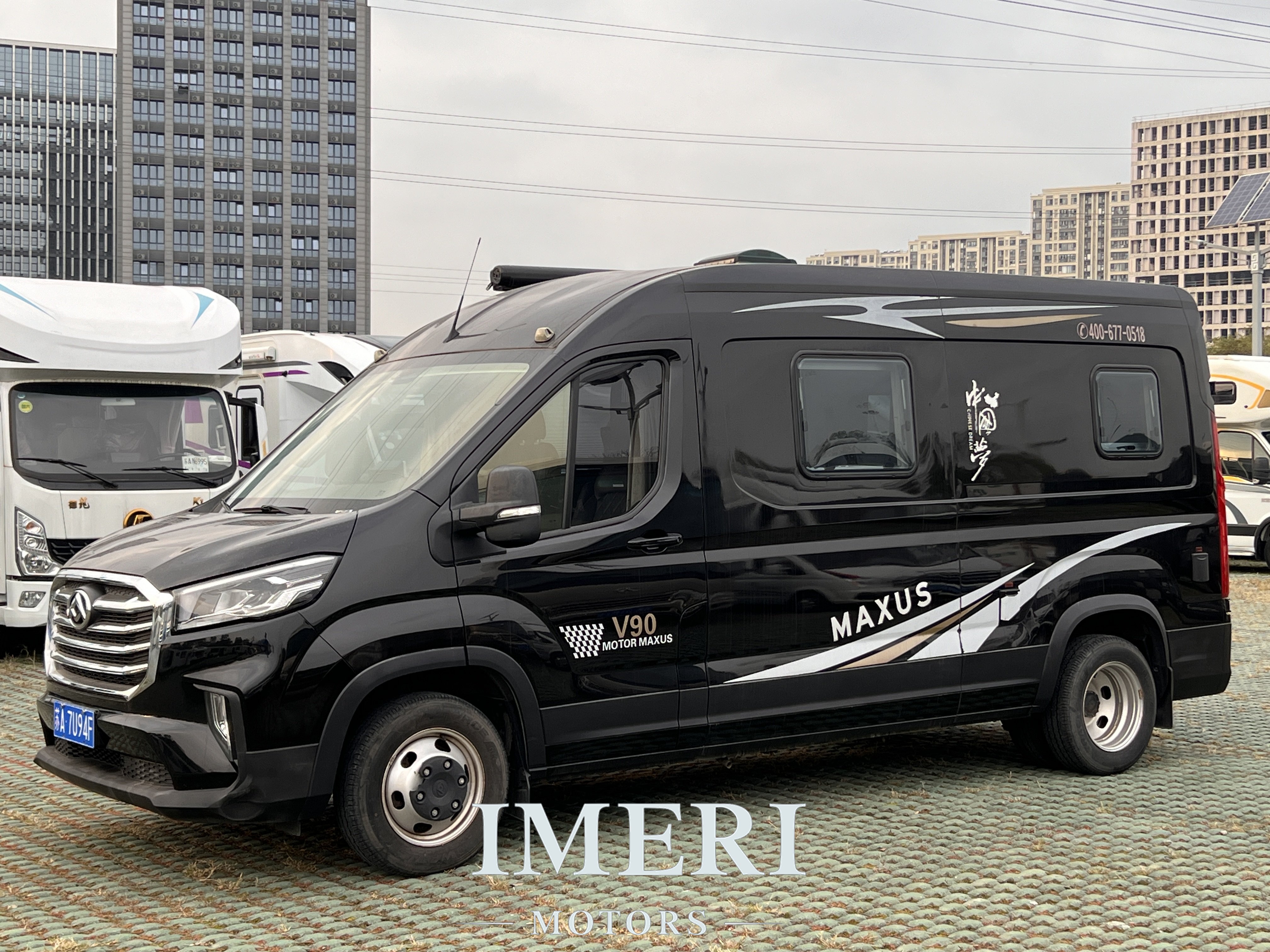 21-year Maxus V90B RV