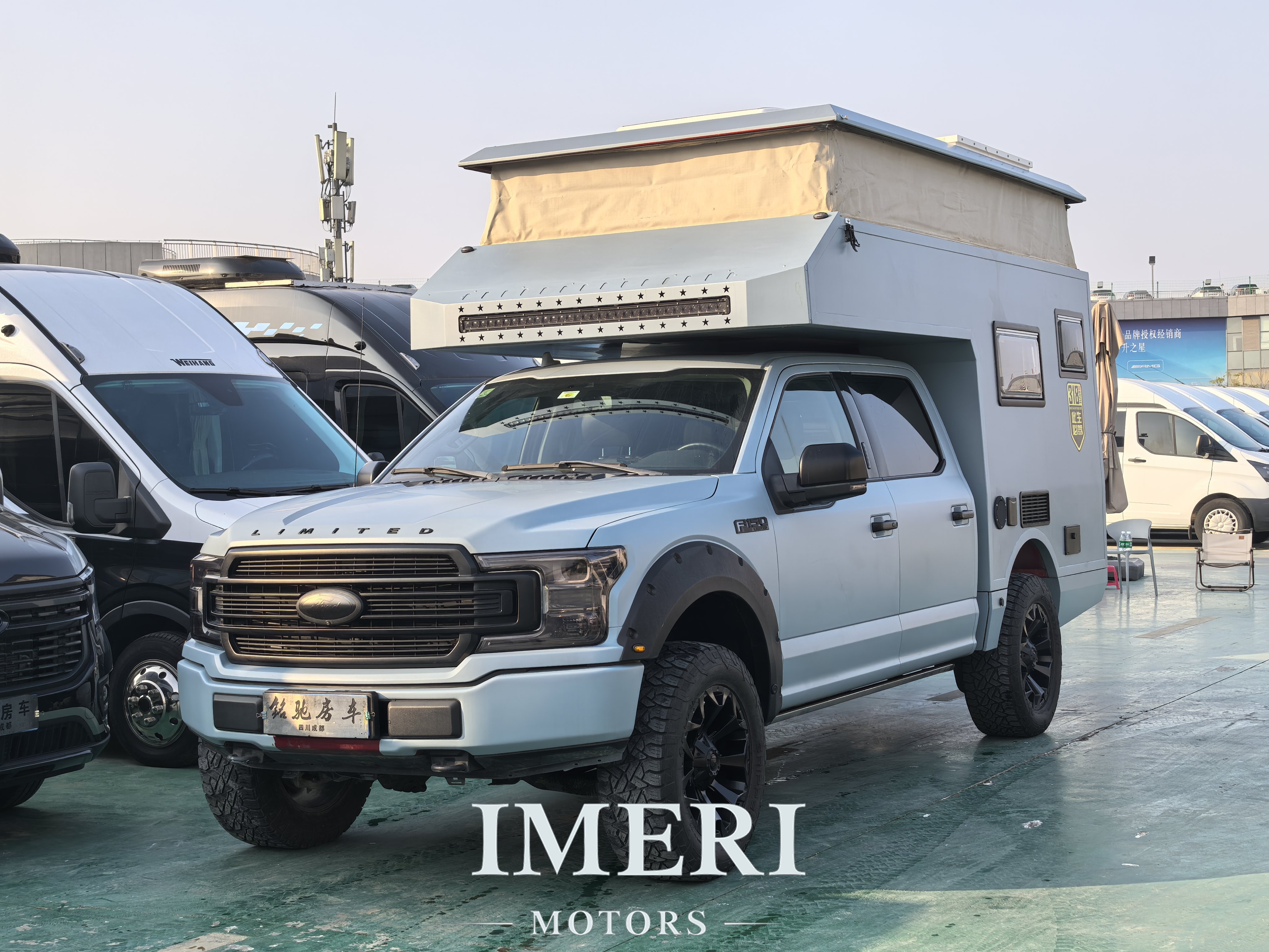 21-year-old Sagitar F150 four-wheel drive off-road RV in the United States