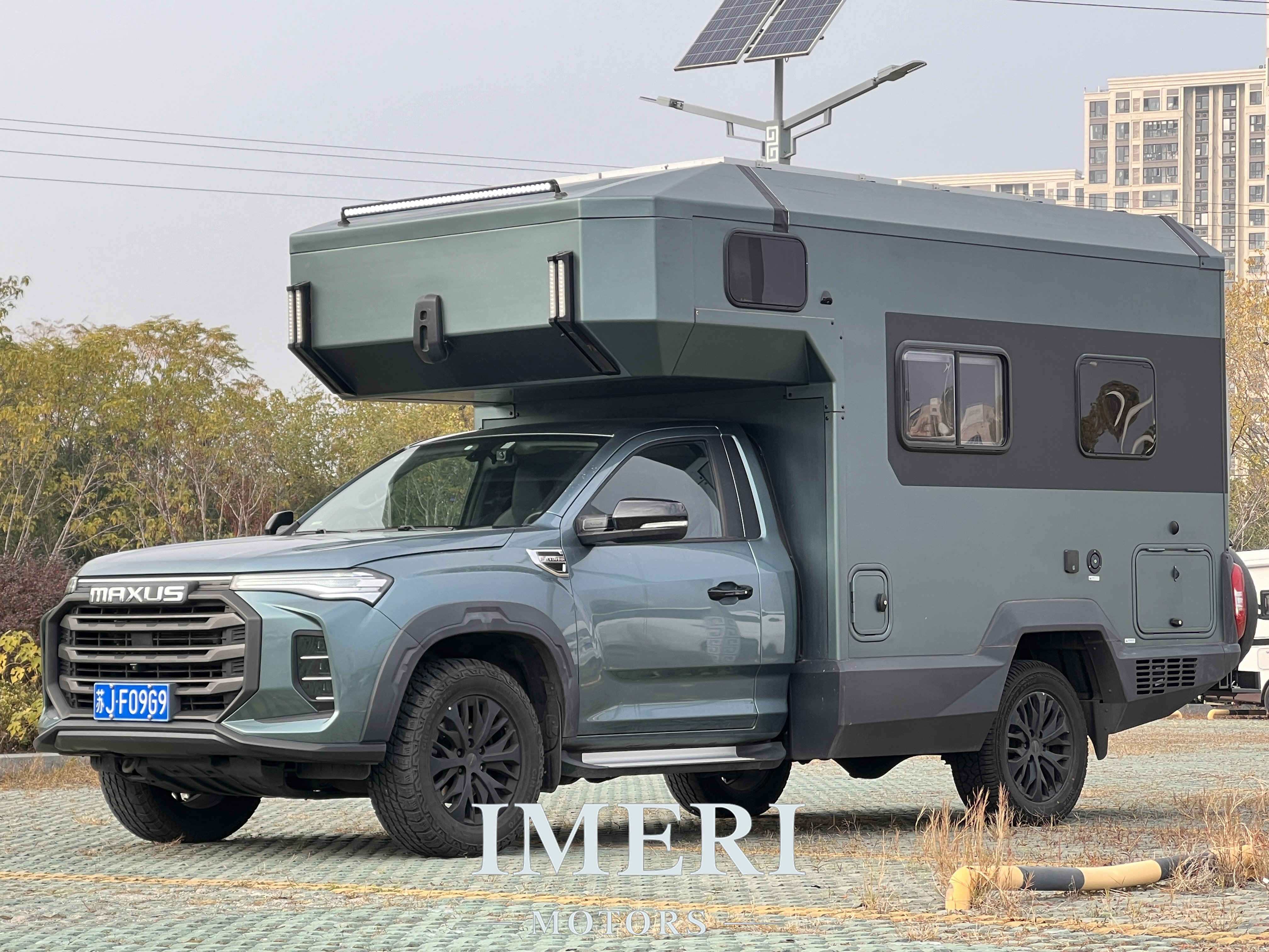 SAIC Maxus T90 four-wheel drive RV