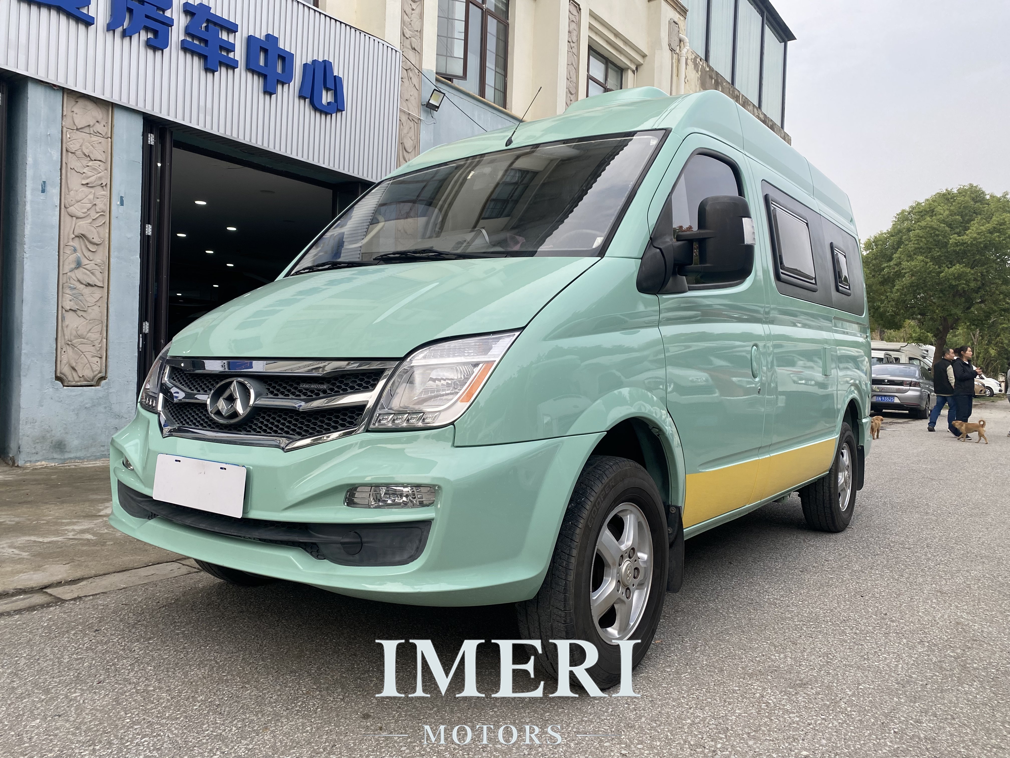 18 Maxus V80 B-type RVs