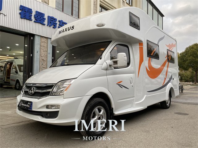 17 Maxus RV80 C-type RVs