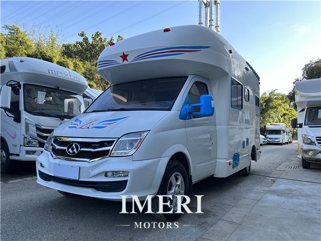 18 Maxus RV80 C-type RVs
