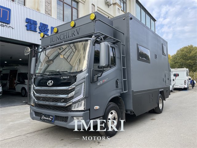 2023 SAIC Yuejin H500 2.8T square cabin light truck RV