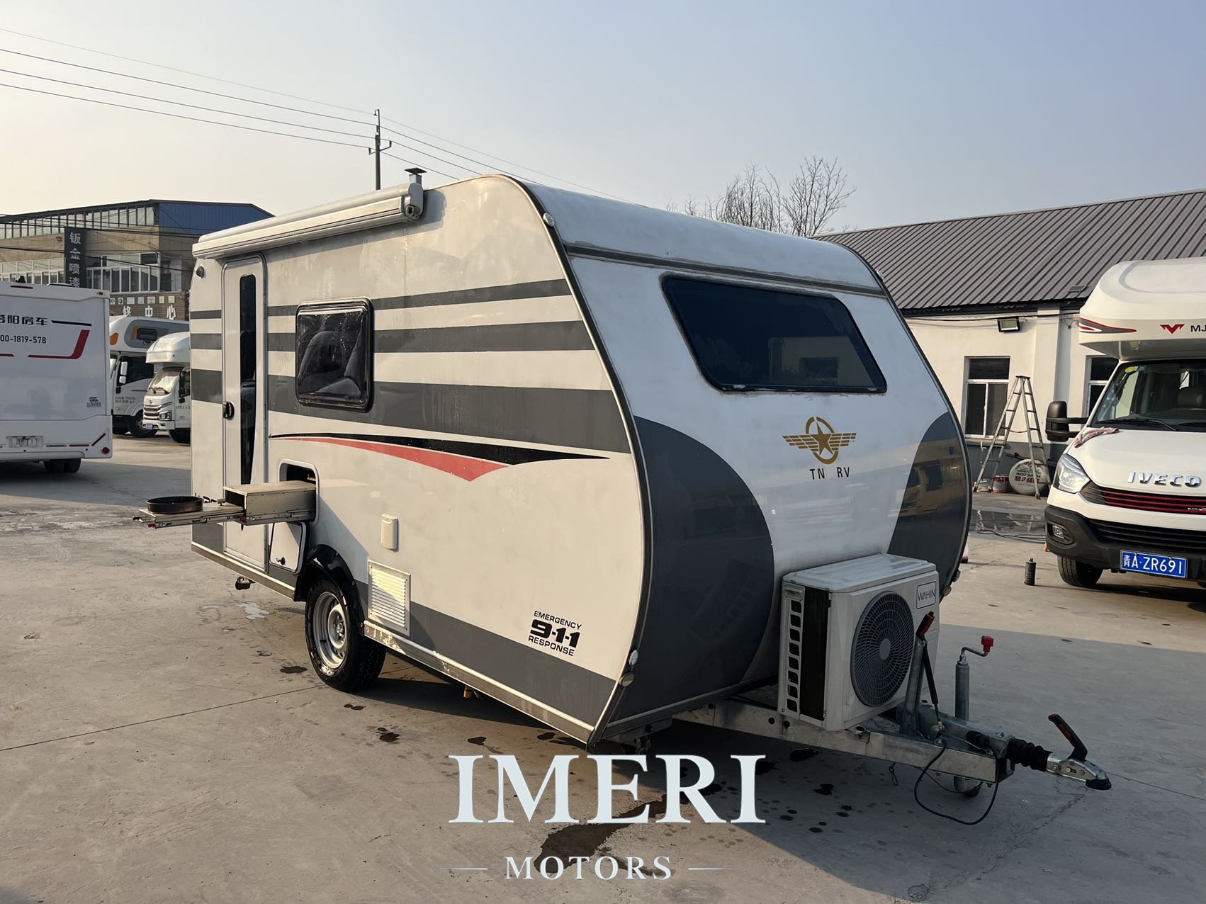 The 20-year-old Huisicheng 430 trailer is fully equipped