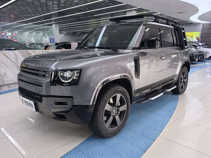 Land Rover Defender 2022 110 P400 X-Dynamic HSE