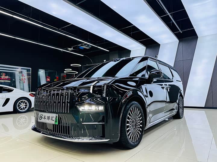 Zeekr 009 2024 6-Seater Executive AWD 108kWh