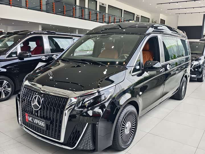 Vito 2024 model 2.0T business version 7 seats
