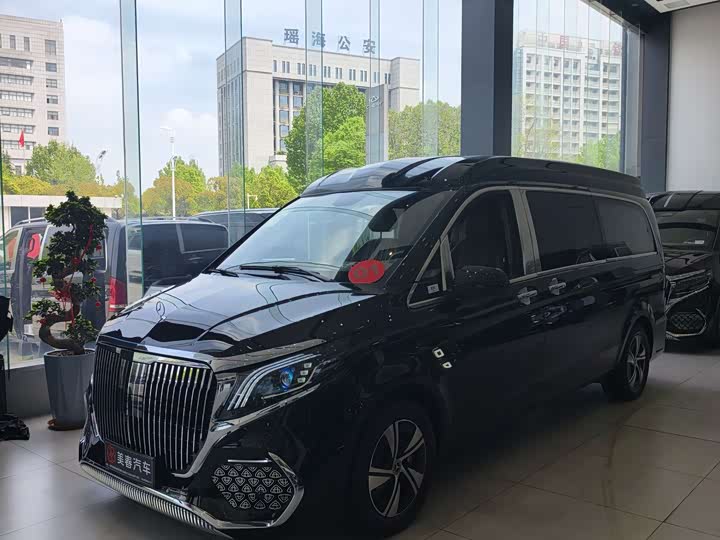 Vito 2024 model 2.0T business version 7 seats