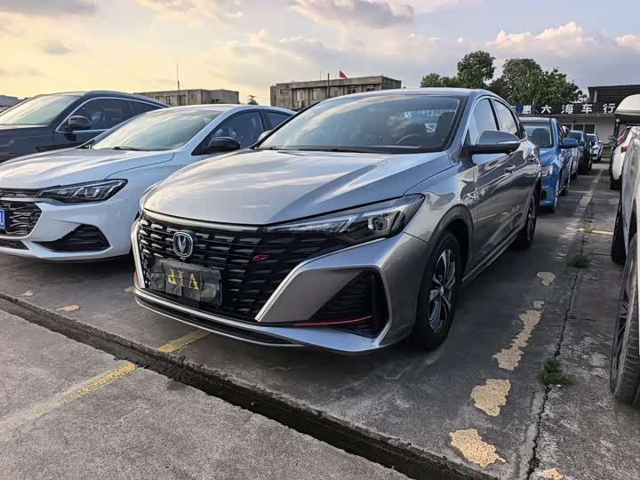 Eado 2021 PLUS Blue Whale NE 1.4T GDI DCT Premium