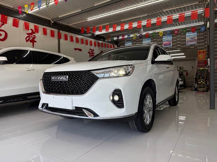 Haval M6 2023 PLUS 1.5T manual luxury smart connected model
