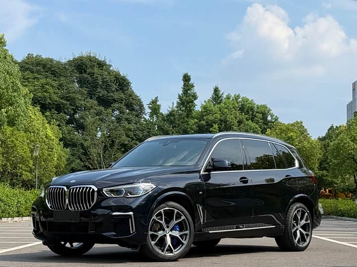 BMW X5 2022 facelift xDrive 40Li M sports package
