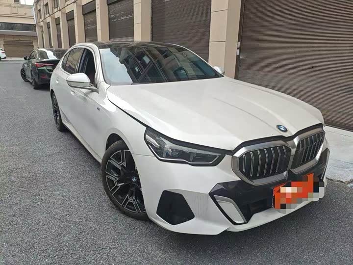 BMW 5 Series 2024 530Li M Sport Luxury Package