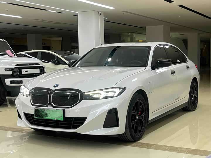 BMW i3 2024 eDrive 35 L