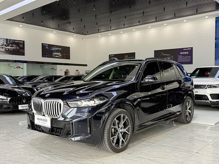 BMW X5 2025 xDrive 30Li Exclusive M Sports Night Package