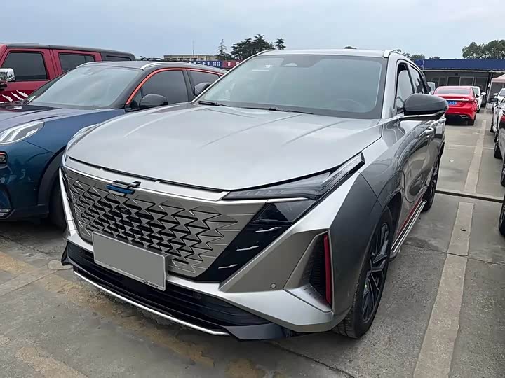 Changan Oshan Z6 2022 Blue Whale 1.5T DCT Intelligent Edition