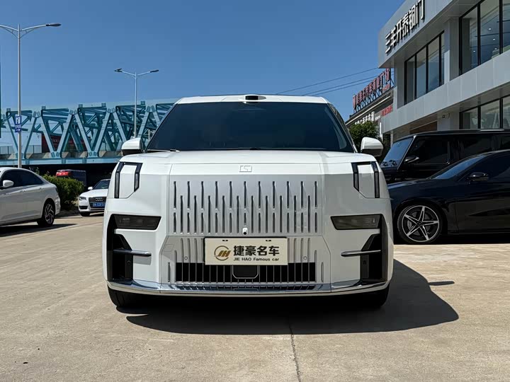 Zeekr 009 2024 seven-seater aisle version 108kWh