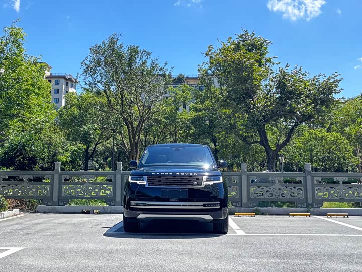 Range Rover 2025 3.0 L6 400PS Extended Edition