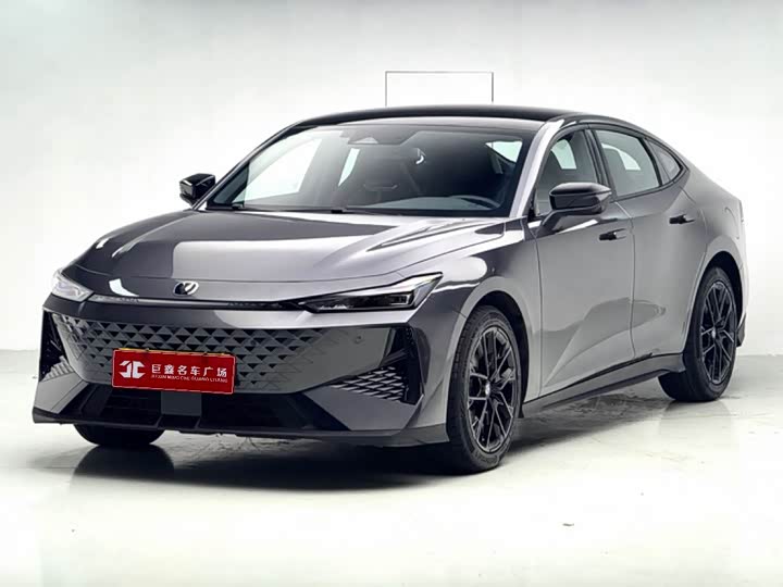 长安UNI-V 2025款 1.5T 500Bar尊贵型