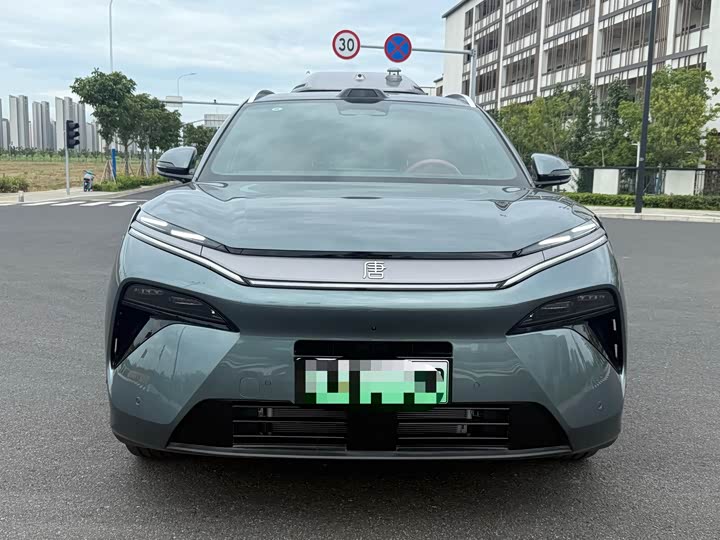 Tang L 2025 Model DM 175KM Drone Edition