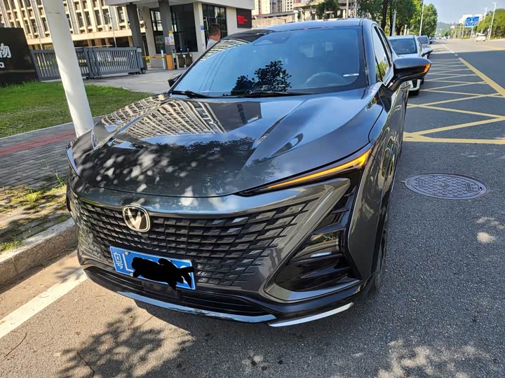 长安UNI-T 2023款 第二代 1.5T 尊享型
