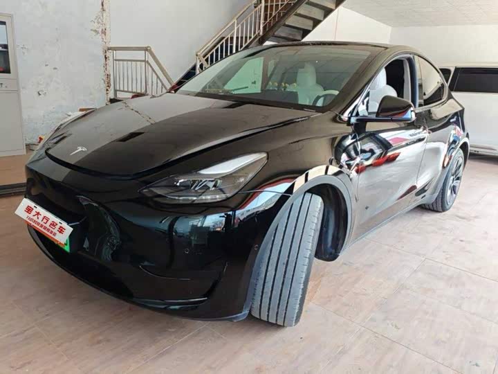 Model Y 2023 rear-wheel drive version