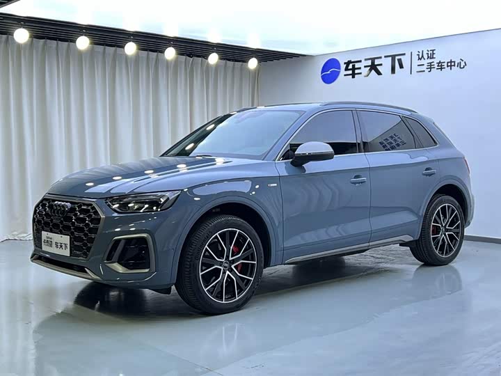 AudiQ5L 2022 Model 40T RS Kit Burning Speed ΓÇïΓÇïModel