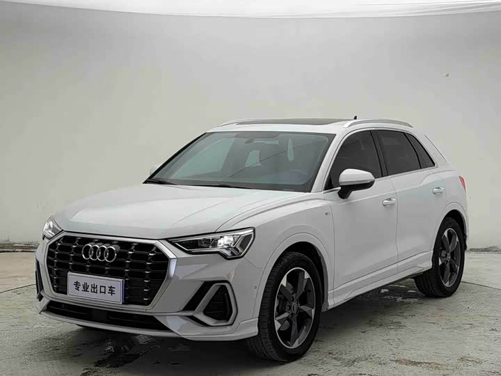 AudiQ3 2022 Model 35 TFSI Fashion DynamicModel