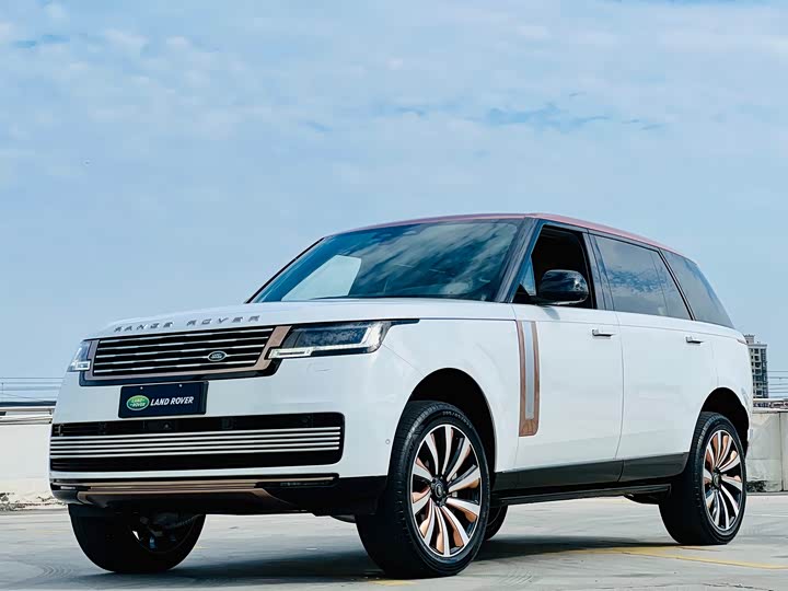 Range Rover 2024 3.0 L6 400PS Creation Extended Edition