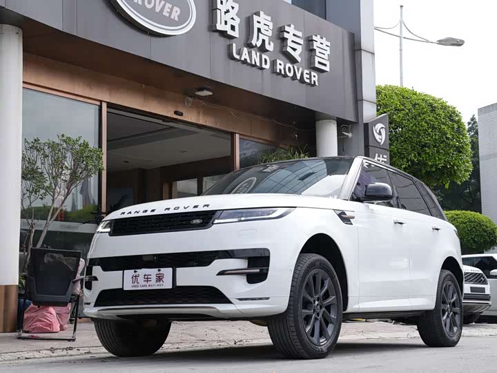 Range Rover Sport 2023 400PS Dynamic SE