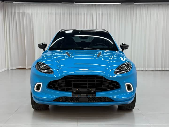 Aston Martin DBX 2022 3.0T Straight-Six