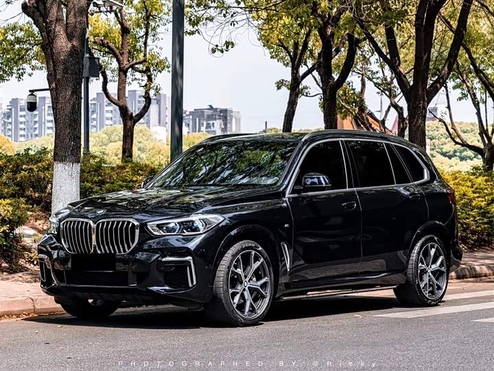 BMW X5 2022 facelift xDrive 40Li M sports package