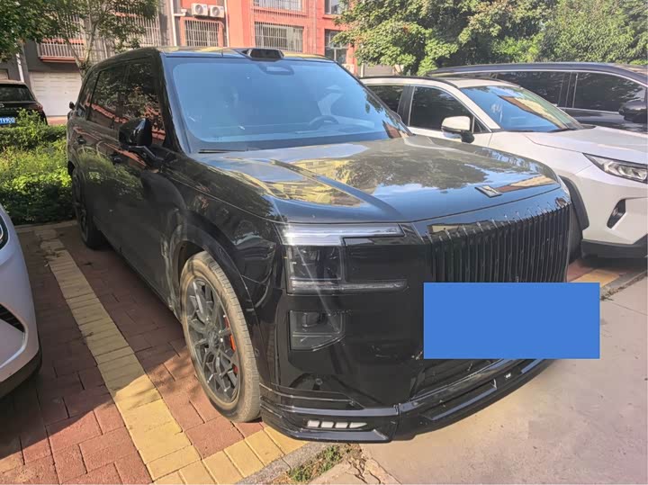 Zeekr 9X 2025 Obsidian Black Edition 70kWh Six-Seater