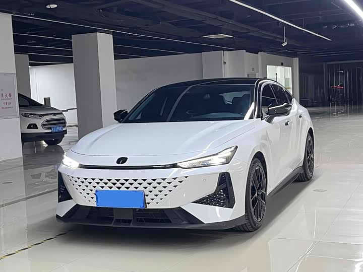 Changan UNI-V 2024 1.5T premium model