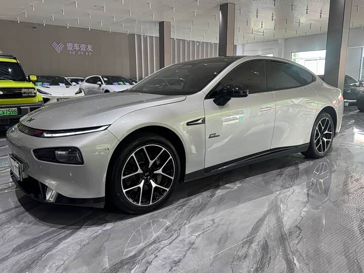 Xpeng P7 2023 P7i 610 Max Performance Edition