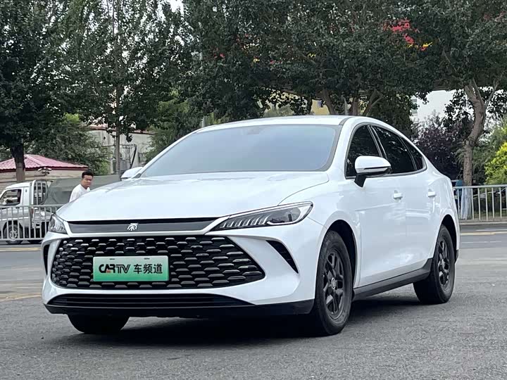 Qin PLUS 2025 DM-i smart driving version 55KM leading model