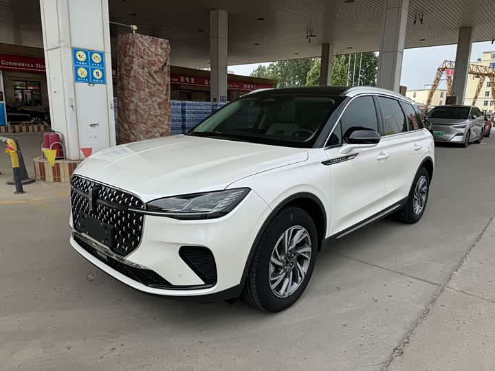 Adventurer 2023 2.0T two-wheel drive exclusive edition
