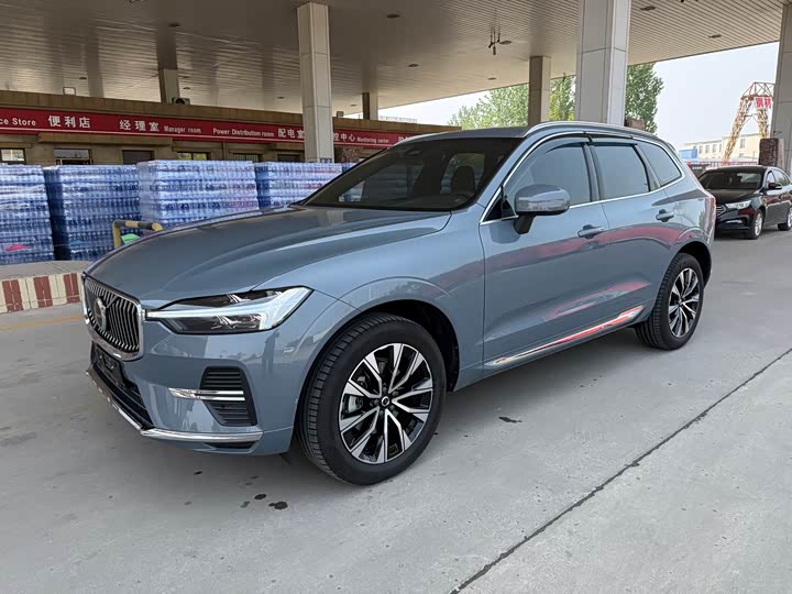 VolvoXC60 2023 Model B5 4WD Zhiyuan Luxury Edition