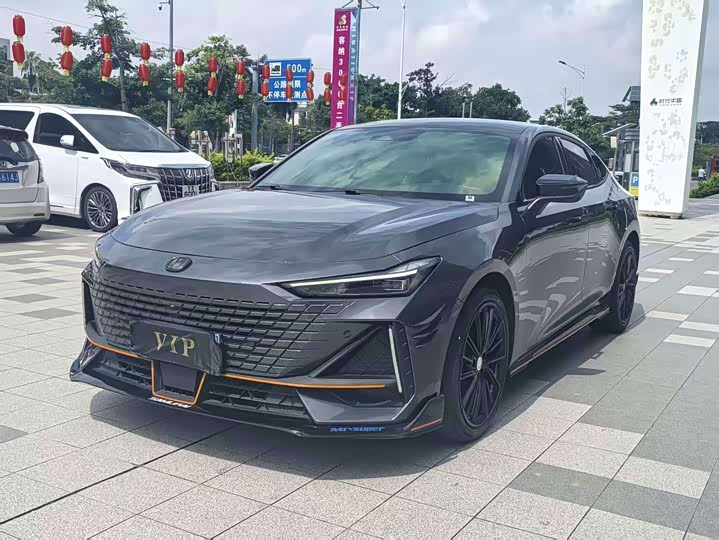 Changan UNI-V 2022 1.5T sports version