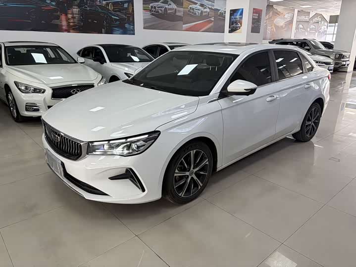 Emgrand 2022 4th Gen 1.5L CVT Deluxe