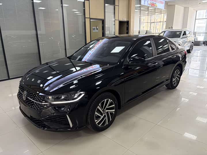 Lavida 2023 Model 300TSI DSG Manyi Edition