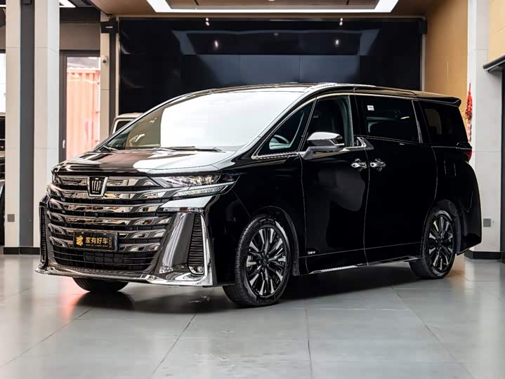 Vellfire 2024 Crown Hybrid 2.5L Executive Lounge