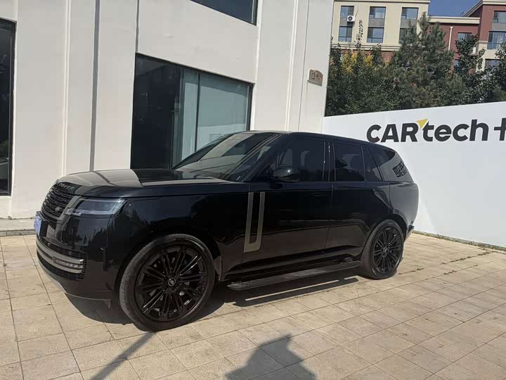 Range Rover 2025 Model 3.0 L6 360PS Shengshi Edition