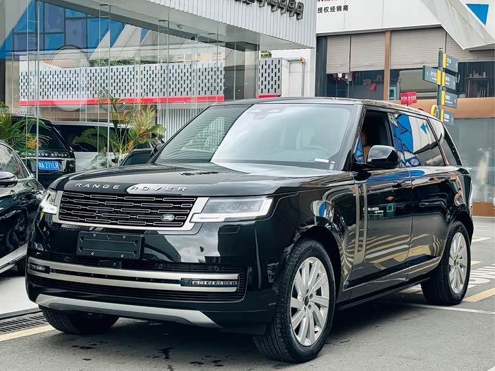 Range Rover 2026 Model 3.0 L6 400PS SE Long Wheelbase Seven-Seat Edition