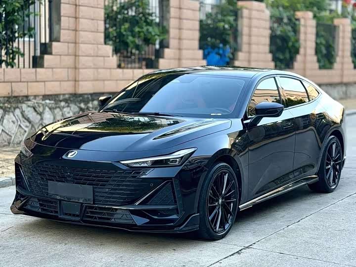 Changan UNI-V 2023 1.5T sports version